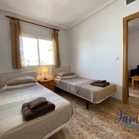 La Cinuelica R14 1st Floor Com Pool L182